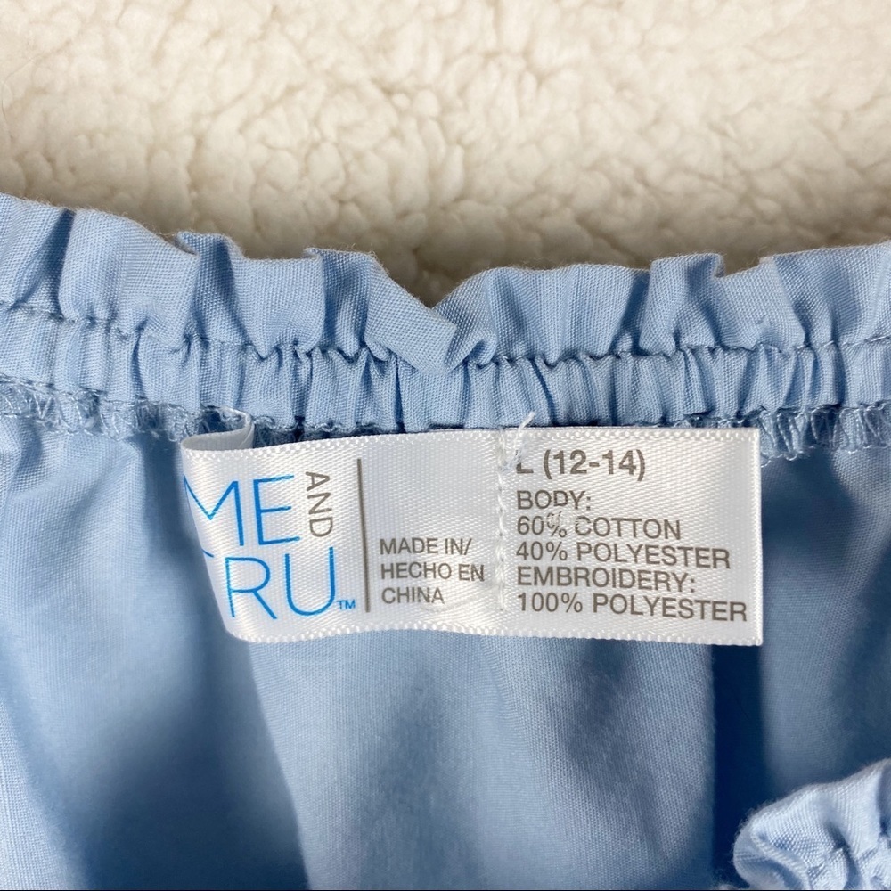 Time & Tru Chambray Embroidered Tie Sleeve Top L - Picture 7 of 9